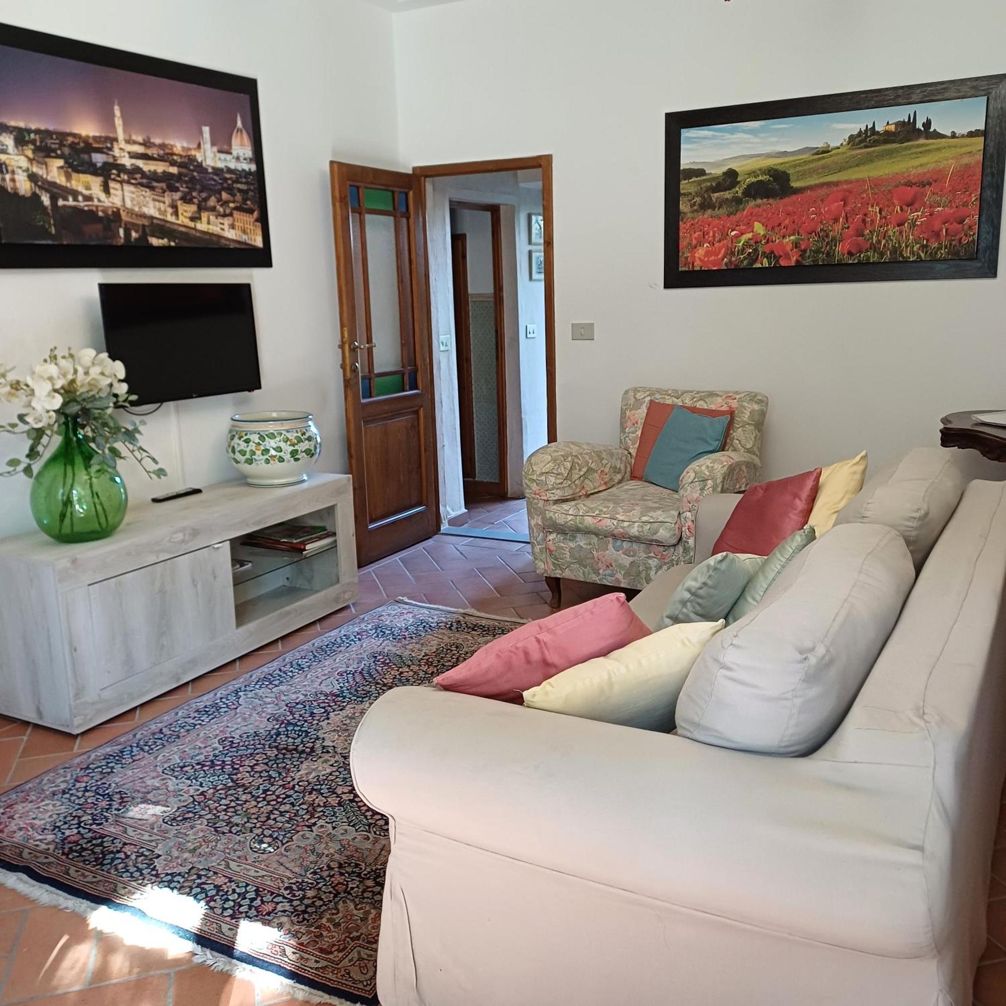 Casa Vacanze Amelia 菲耶索莱 外观 照片