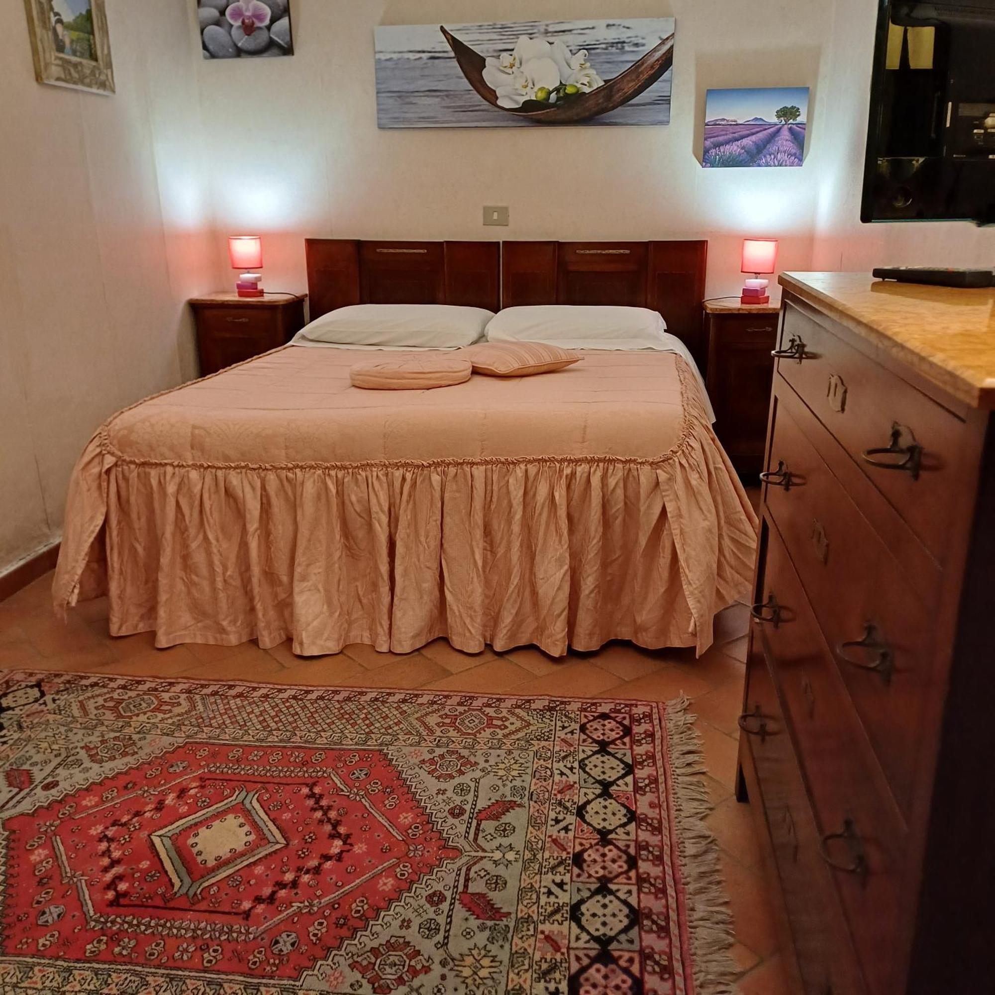 Casa Vacanze Amelia 菲耶索莱 外观 照片