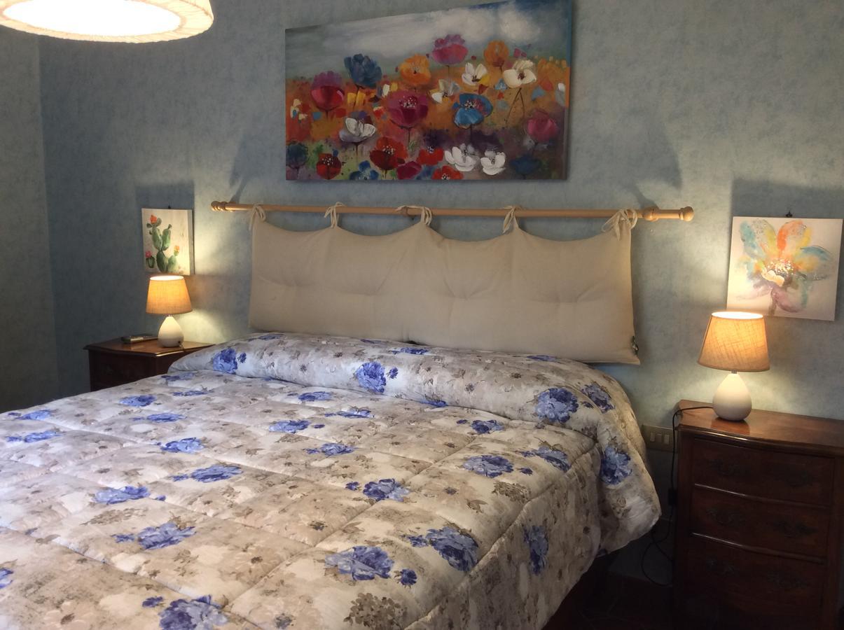 Casa Vacanze Amelia 菲耶索莱 外观 照片
